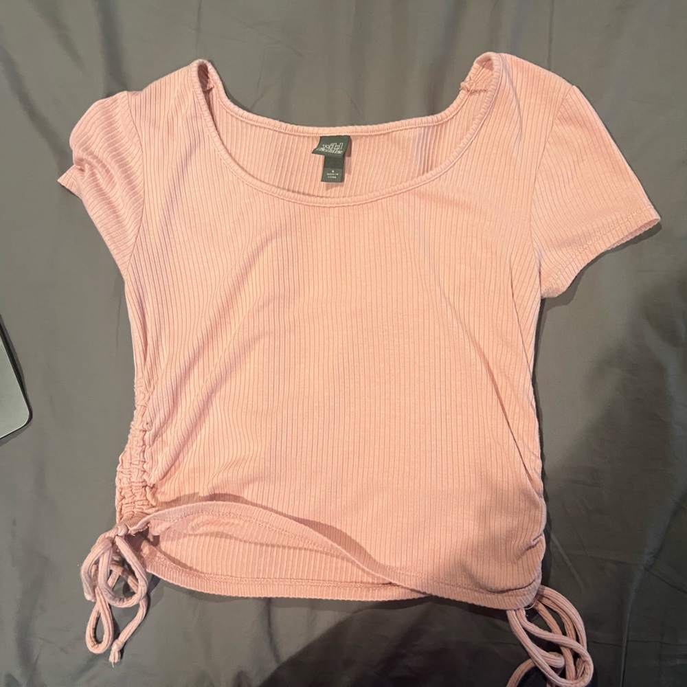 pink crop top